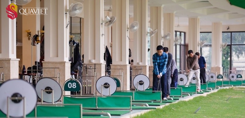 Sân golf Mipec - Các trang thiết bị luôn được chuẩn bị đầy đủ